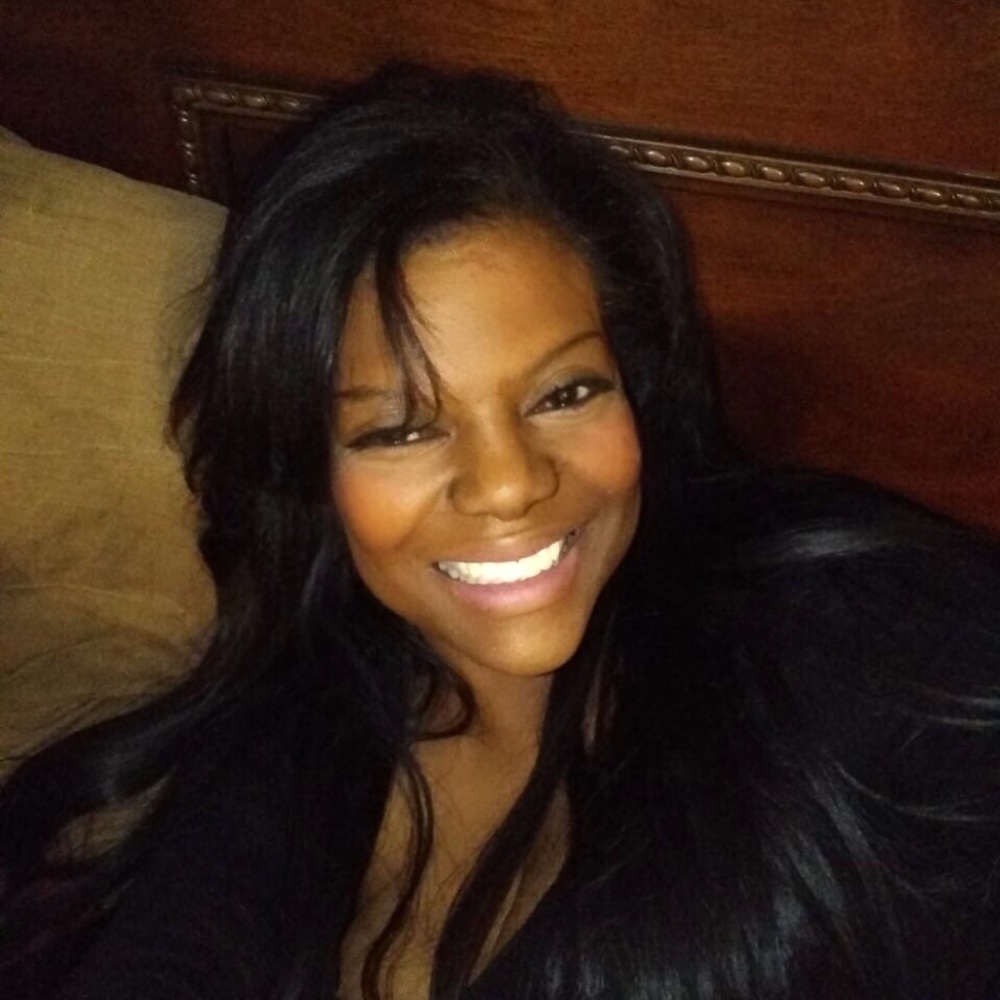 Meet your Posher, Stacie